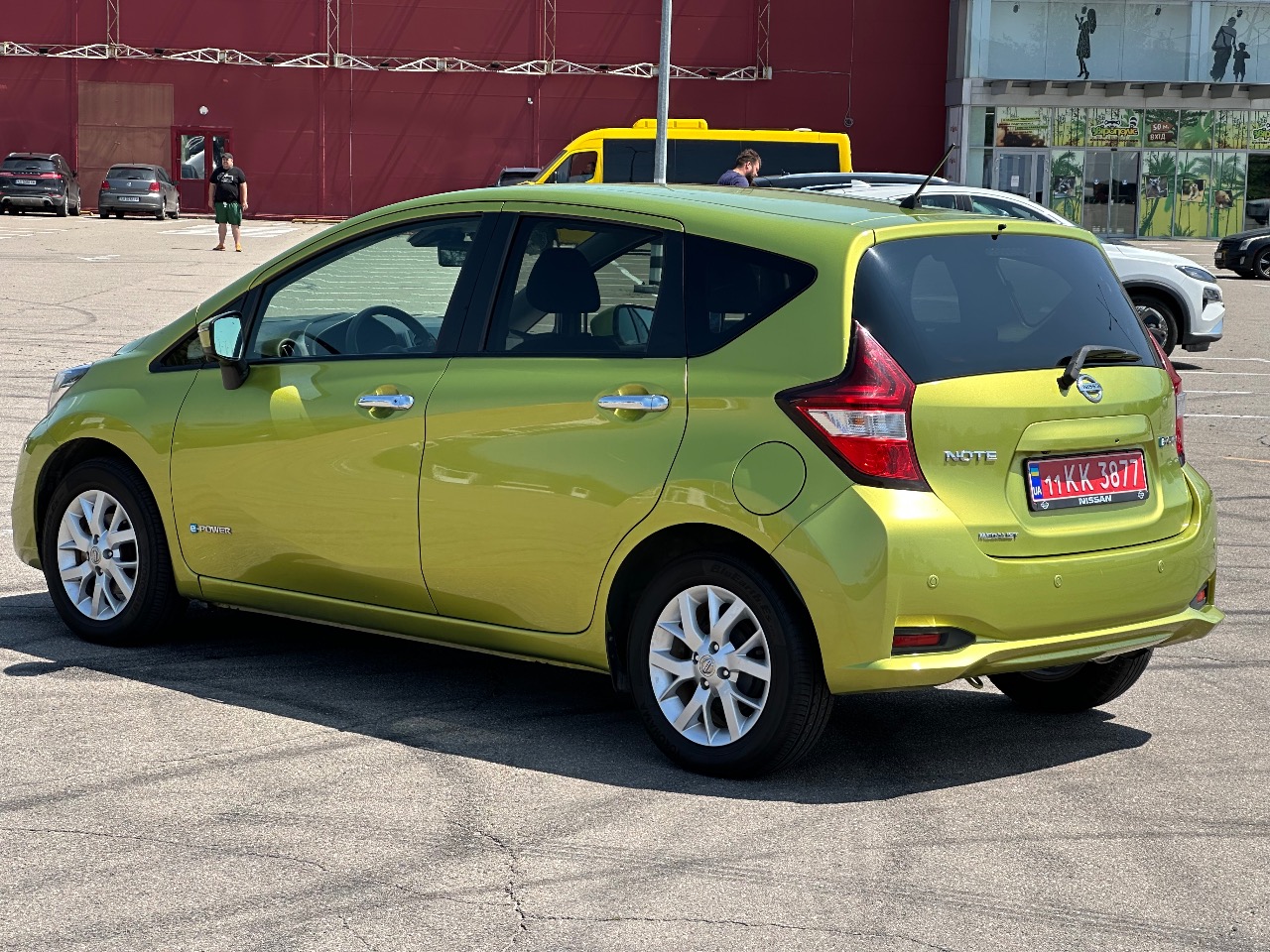 Nissan Note - фото 11