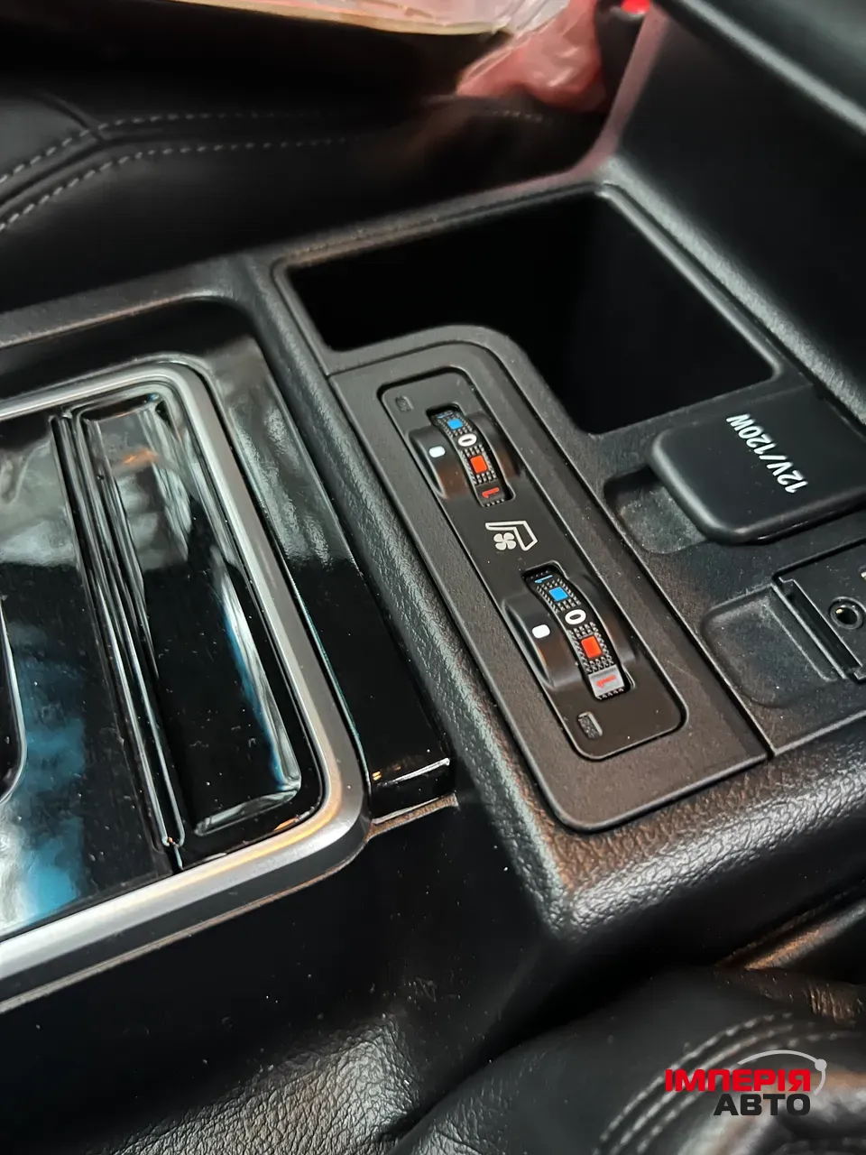 Toyota Land Cruiser Prado - фото 14