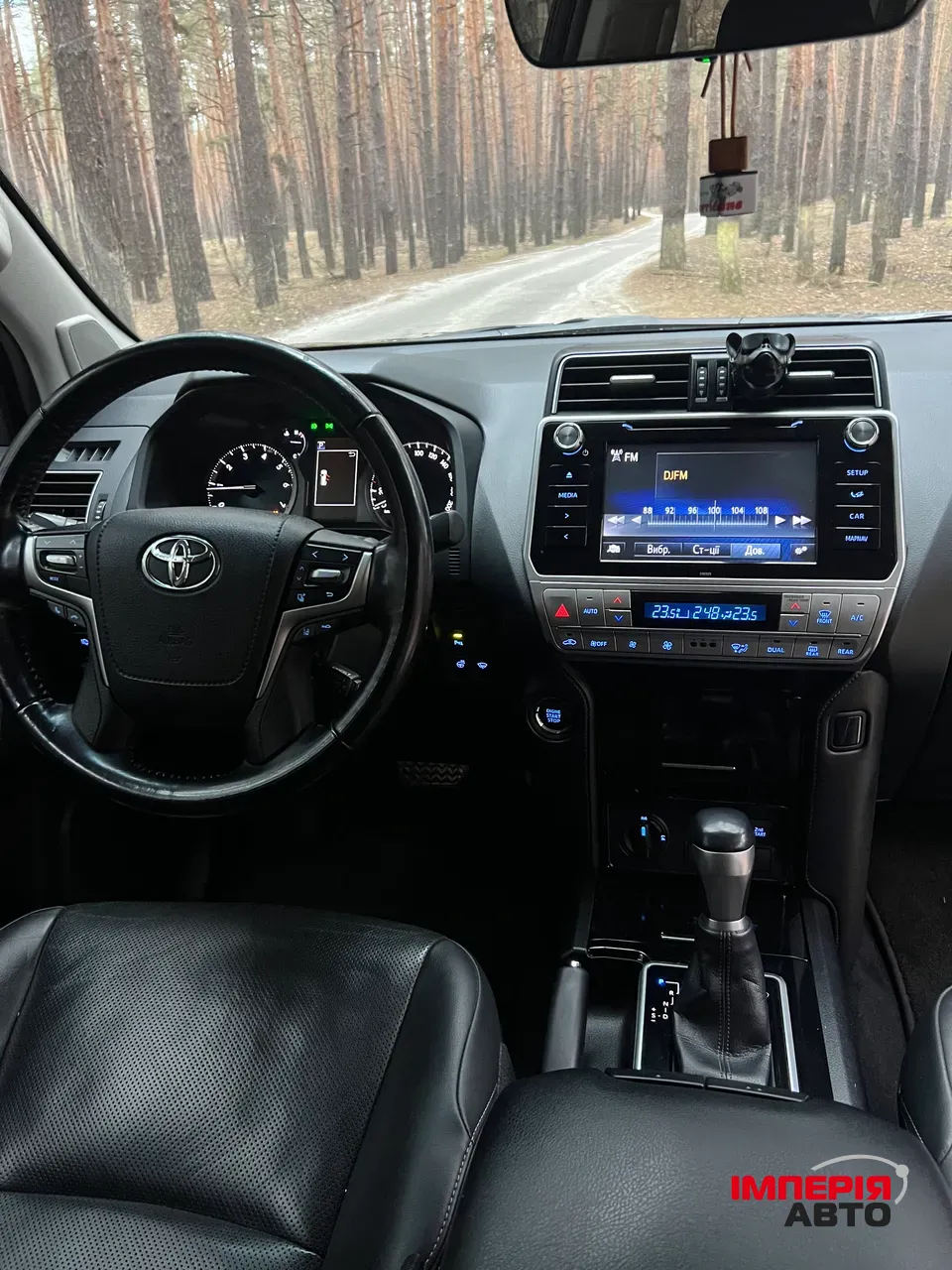 Toyota Land Cruiser Prado - фото 12