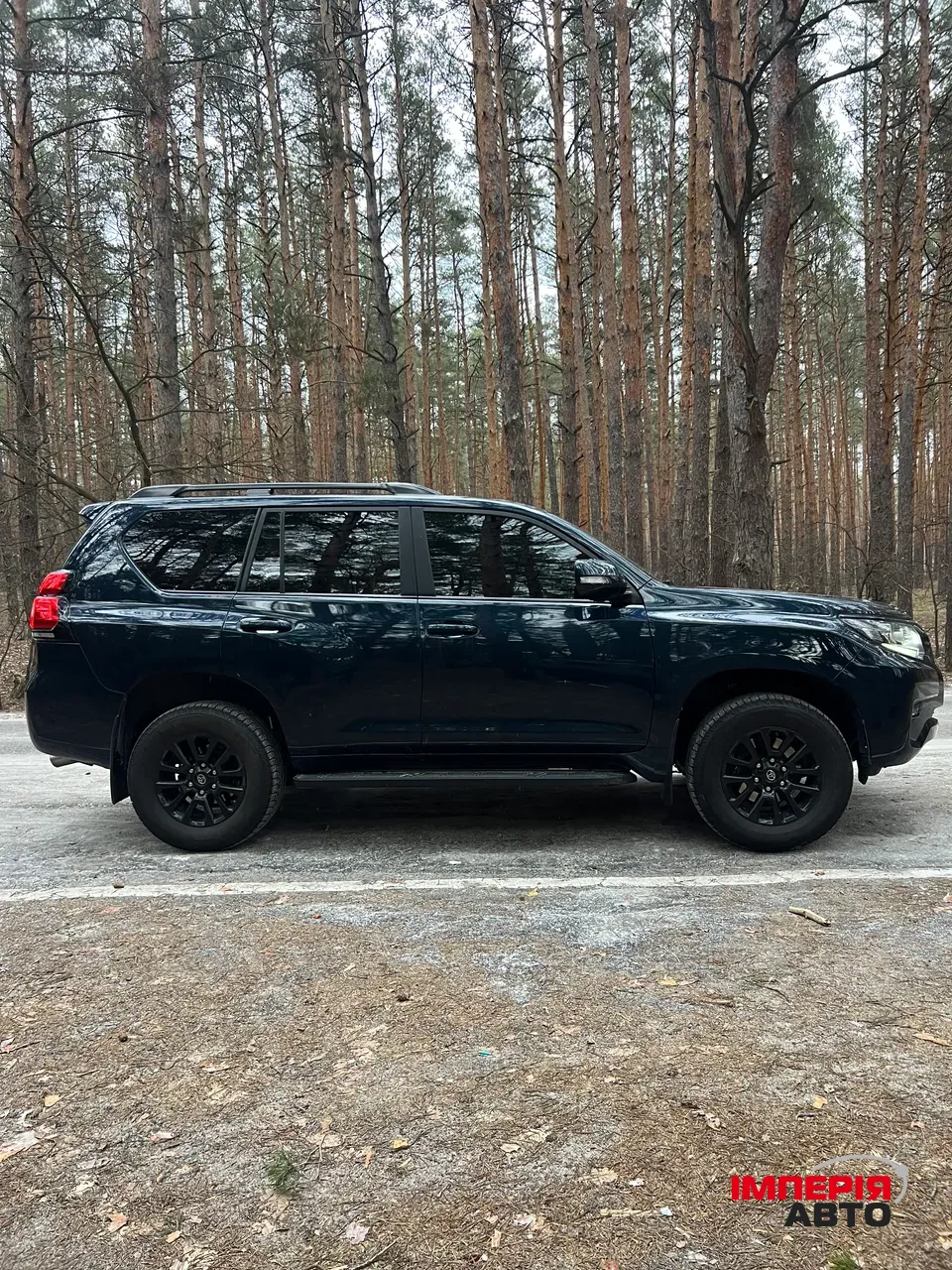 Toyota Land Cruiser Prado - фото 3