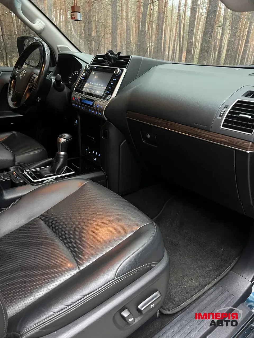 Toyota Land Cruiser Prado - фото 9