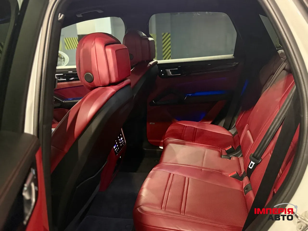 Porsche Cayenne - фото 31