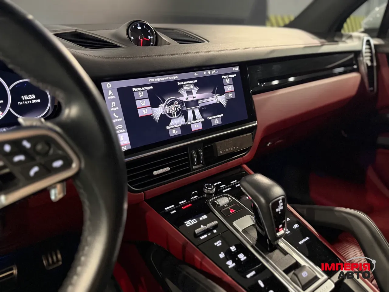 Porsche Cayenne - фото 19