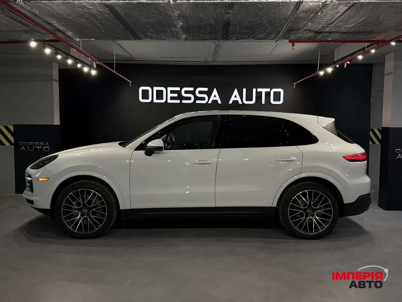 Porsche Cayenne - фото 7