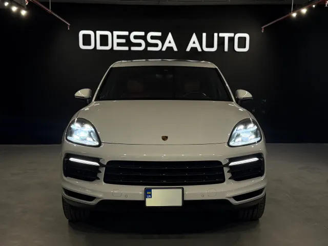 Porsche Cayenne - фото 2