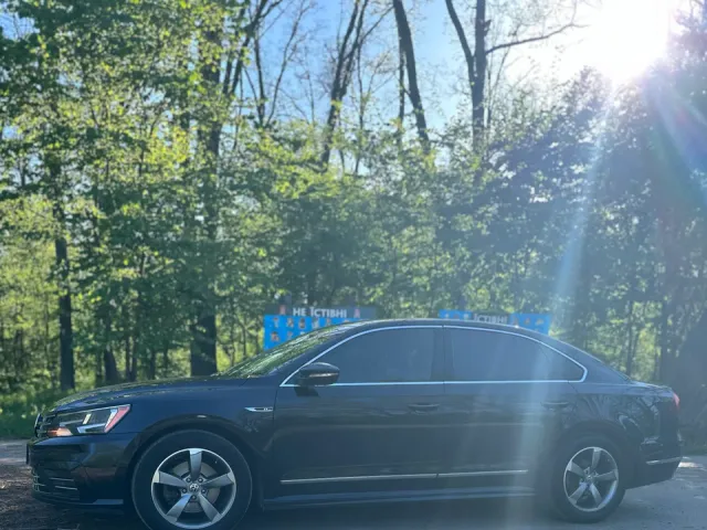 Volkswagen Passat (North America and China) - фото 4