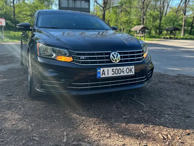 Volkswagen Passat (North America and China) - фото 1