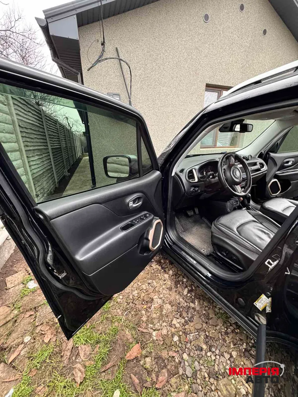 Jeep Renegade - фото 14