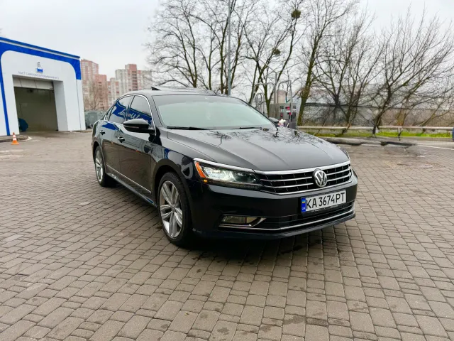 Volkswagen Passat - фото 1