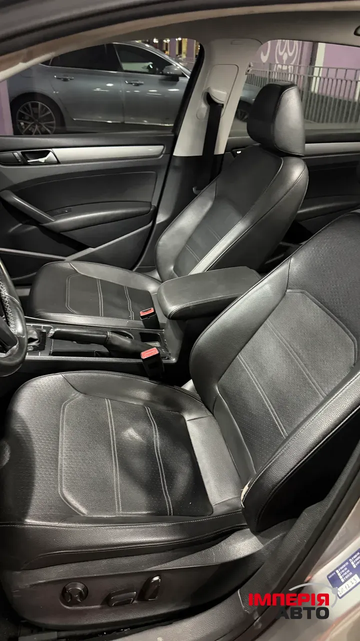 Volkswagen Passat - фото 8