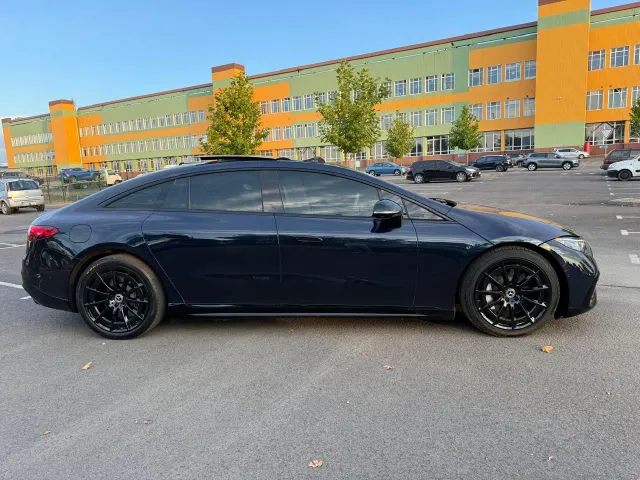 Mercedes-Benz EQS - фото 2