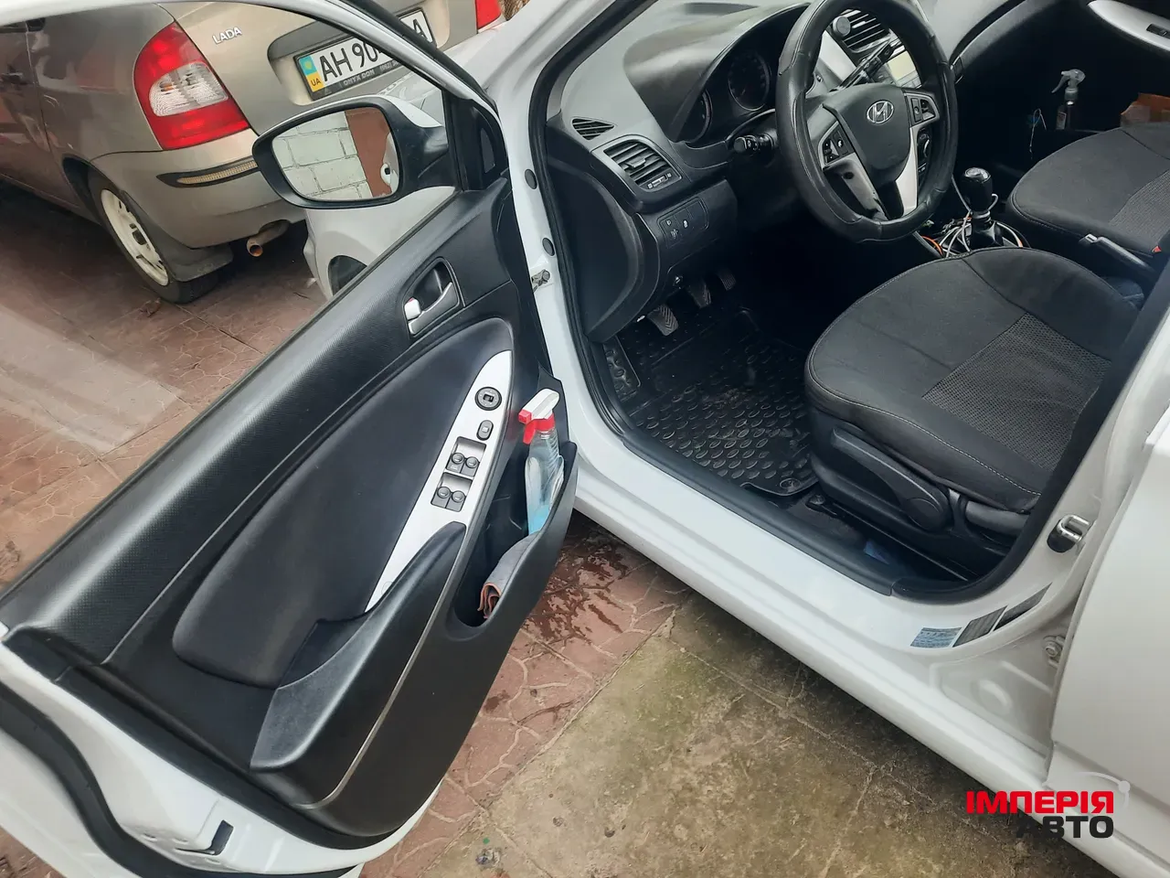 Hyundai Accent - фото 7