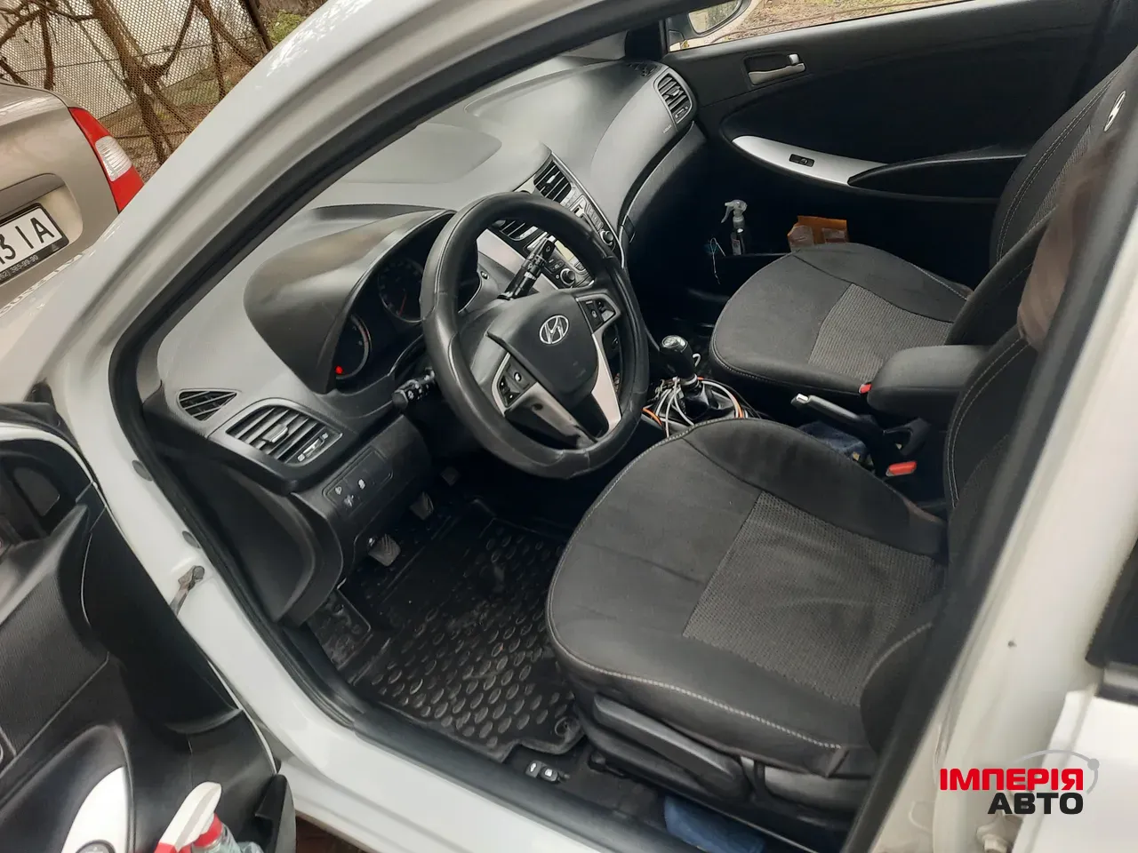 Hyundai Accent - фото 10
