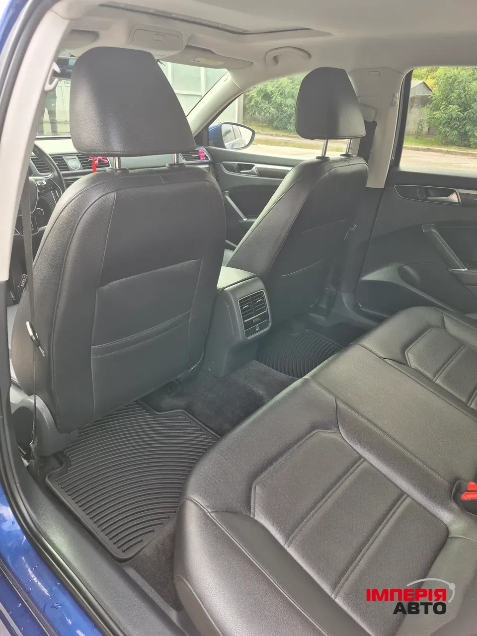 Volkswagen Passat (North America and China) - фото 13