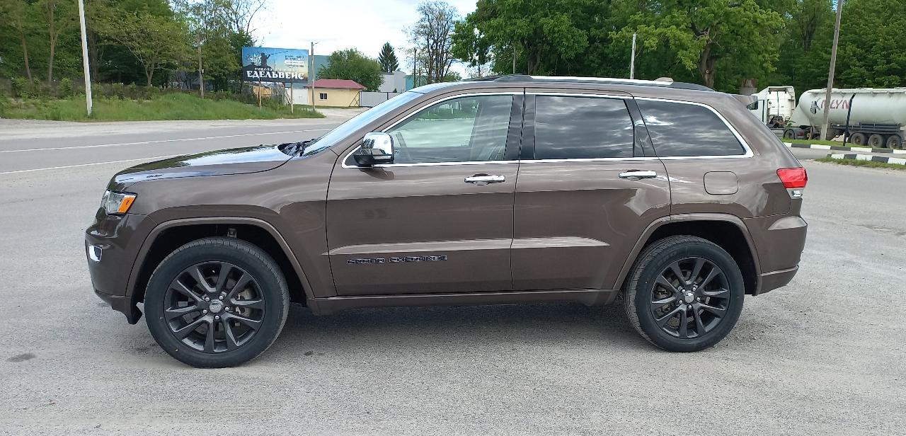 Jeep Grand Cherokee - фото 16