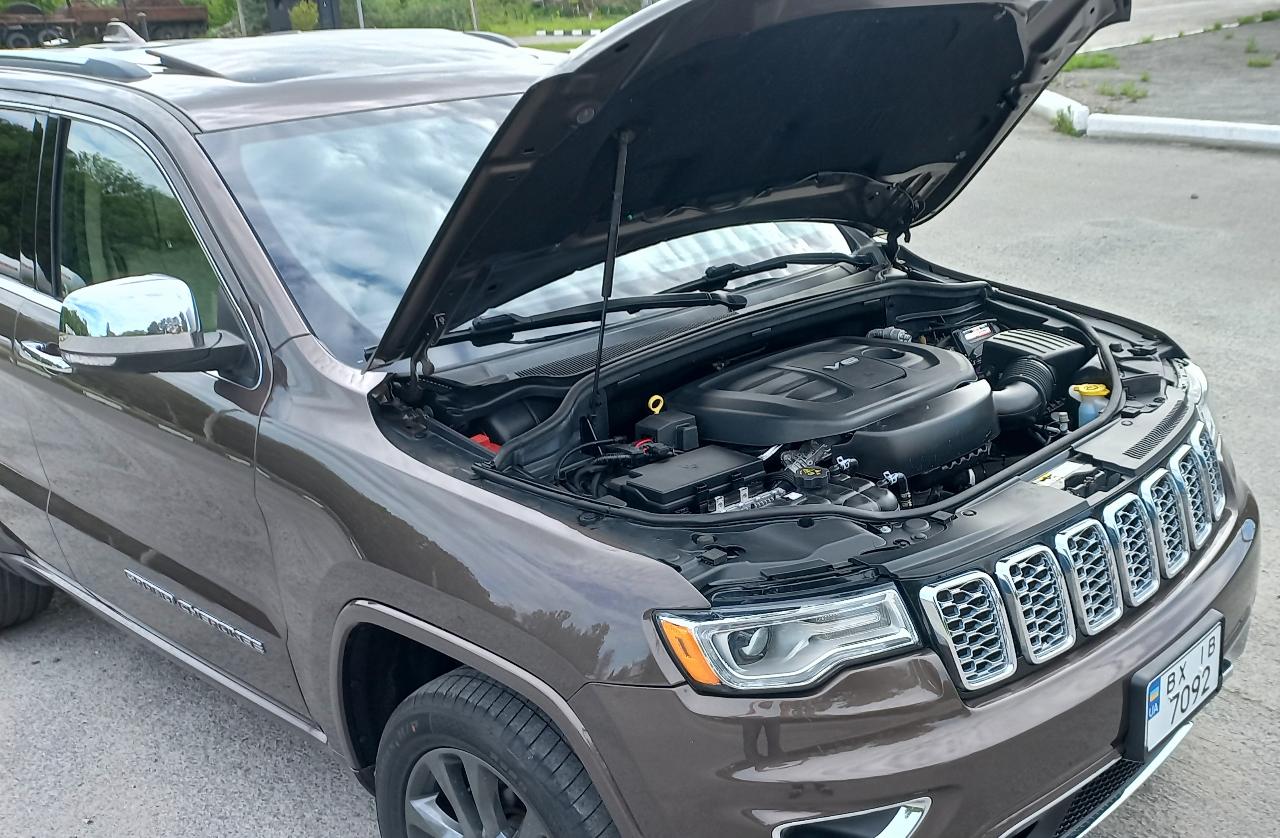 Jeep Grand Cherokee - фото 14
