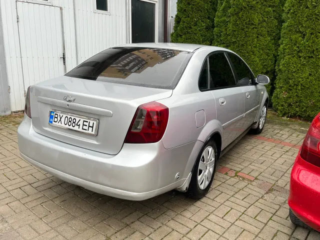 Chevrolet Nubira - фото 4