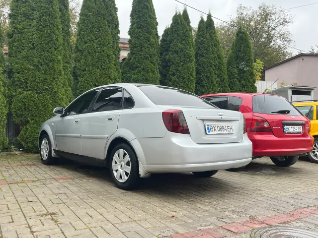 Chevrolet Nubira - фото 5