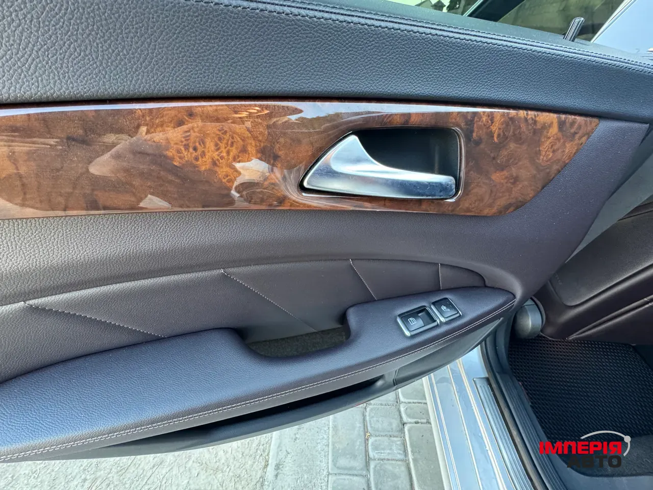 Mercedes-Benz CLS - фото 14