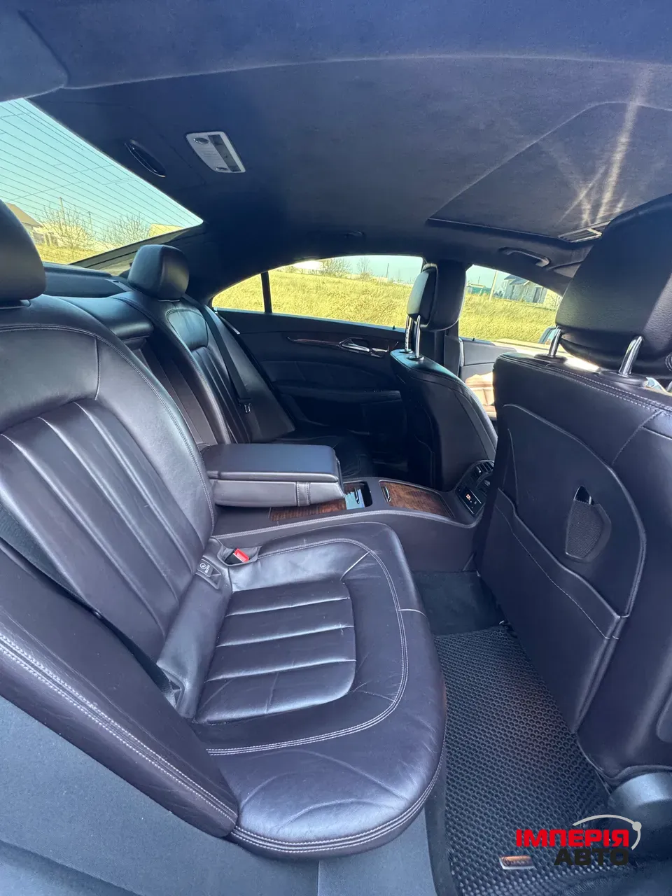 Mercedes-Benz CLS - фото 17