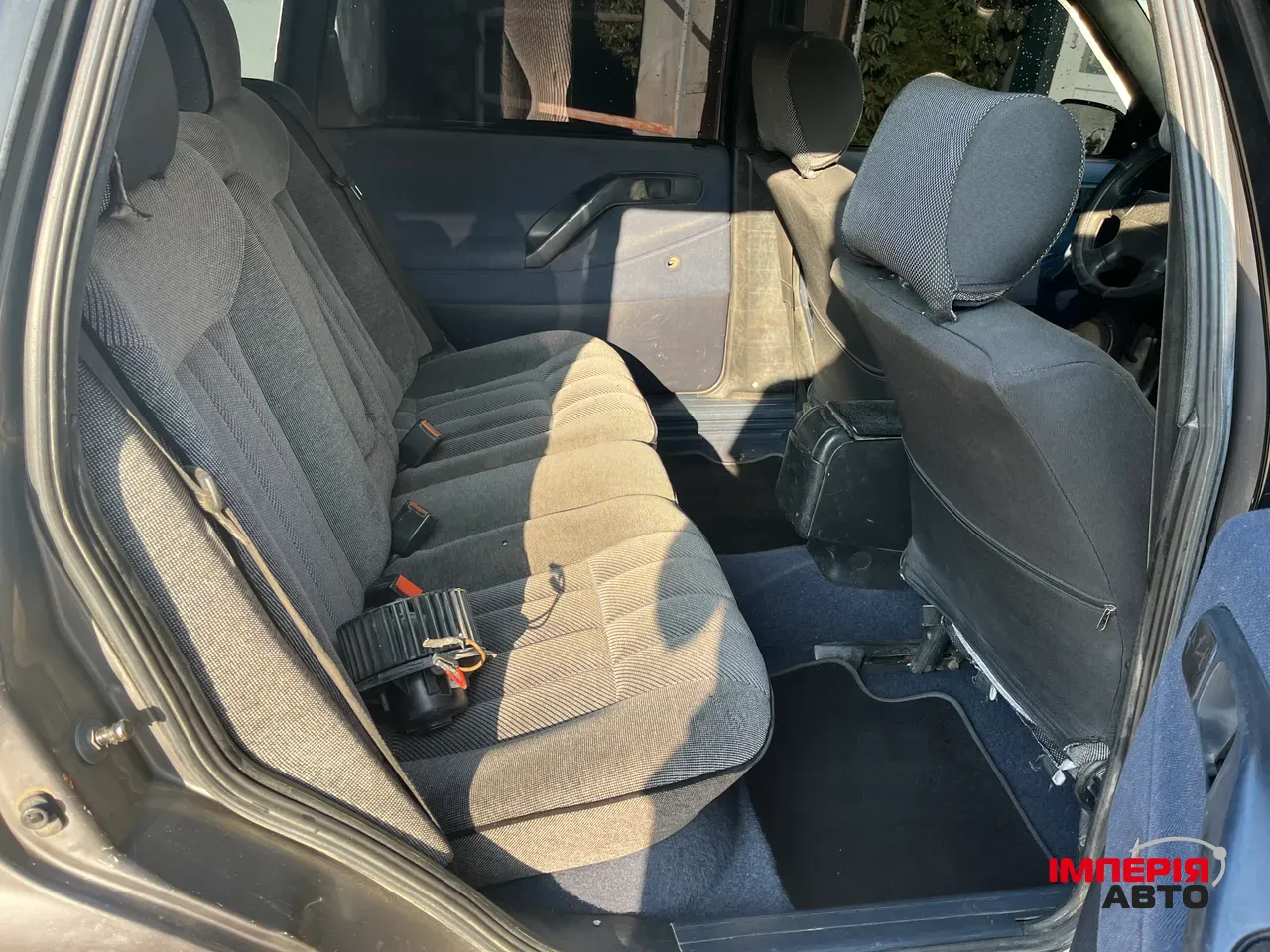 Volkswagen Passat - фото 7