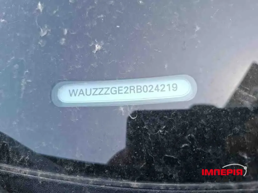 Audi Q8 Sportback e-tron - фото 8