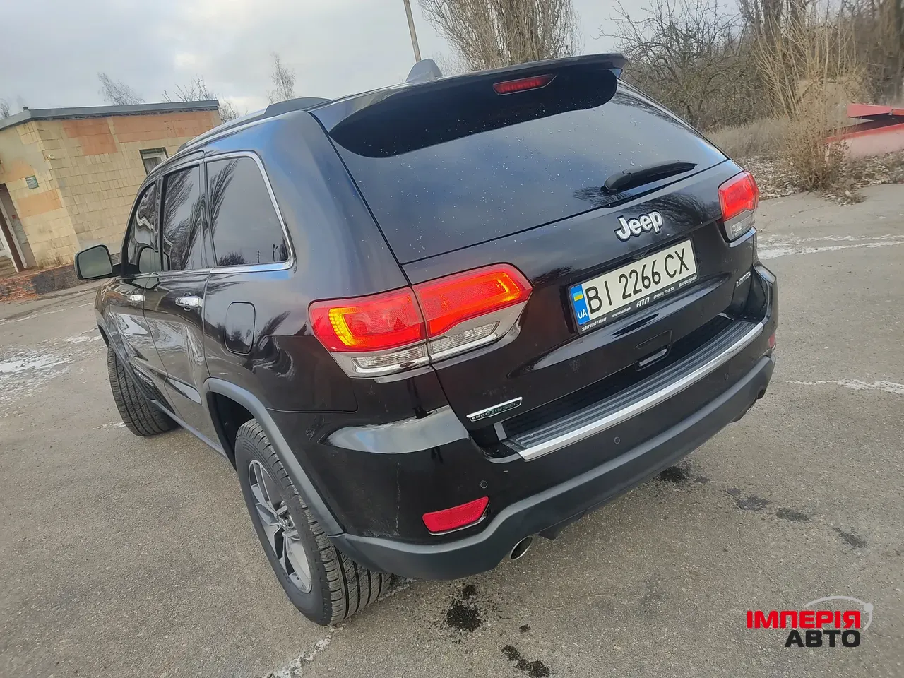 Jeep Grand Cherokee - фото 10