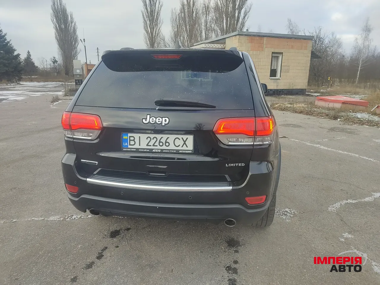 Jeep Grand Cherokee - фото 11