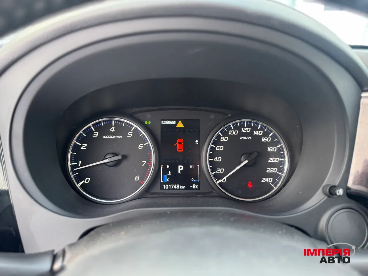 Mitsubishi Outlander - фото 11