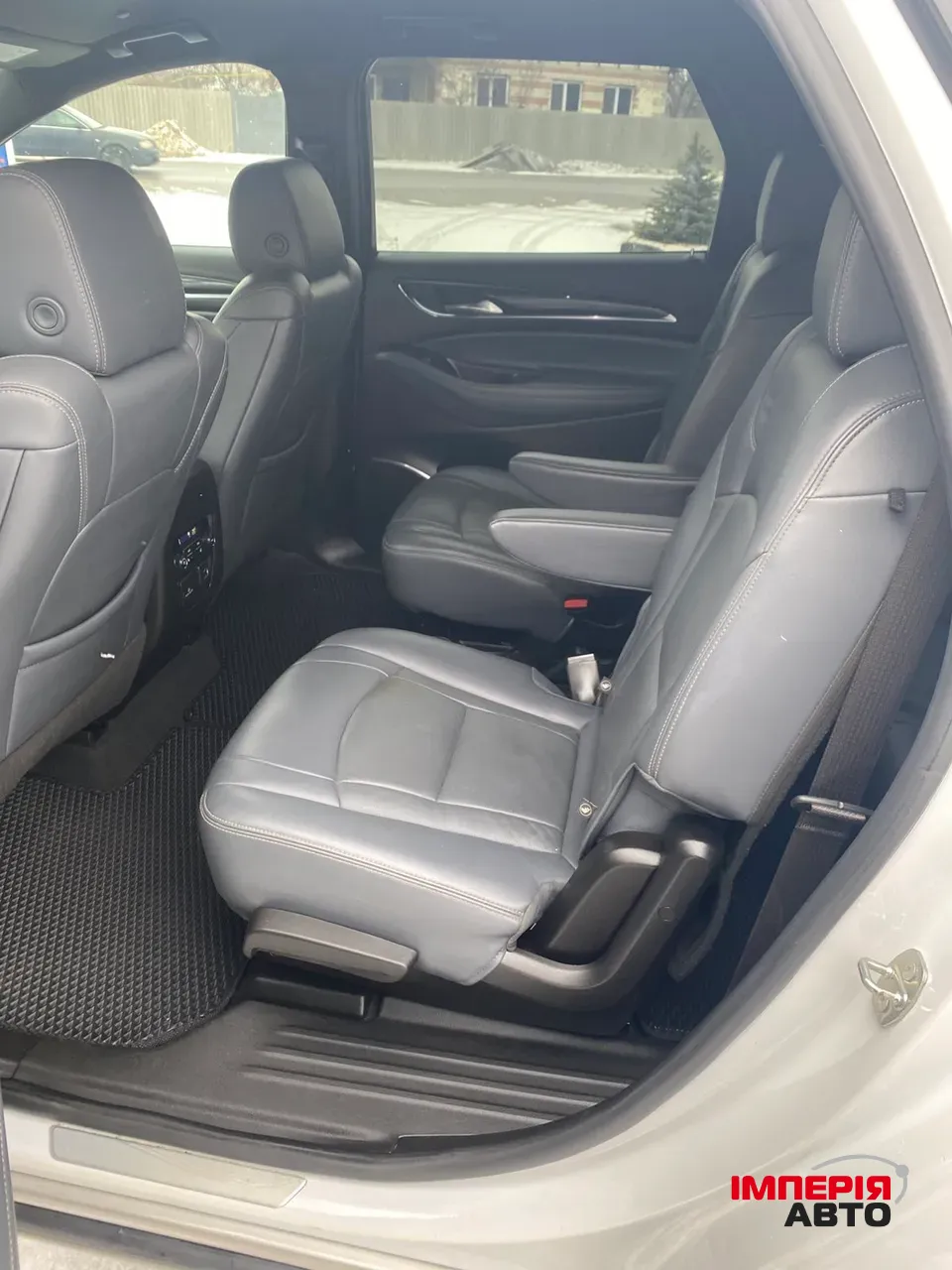 Buick Enclave - фото 13