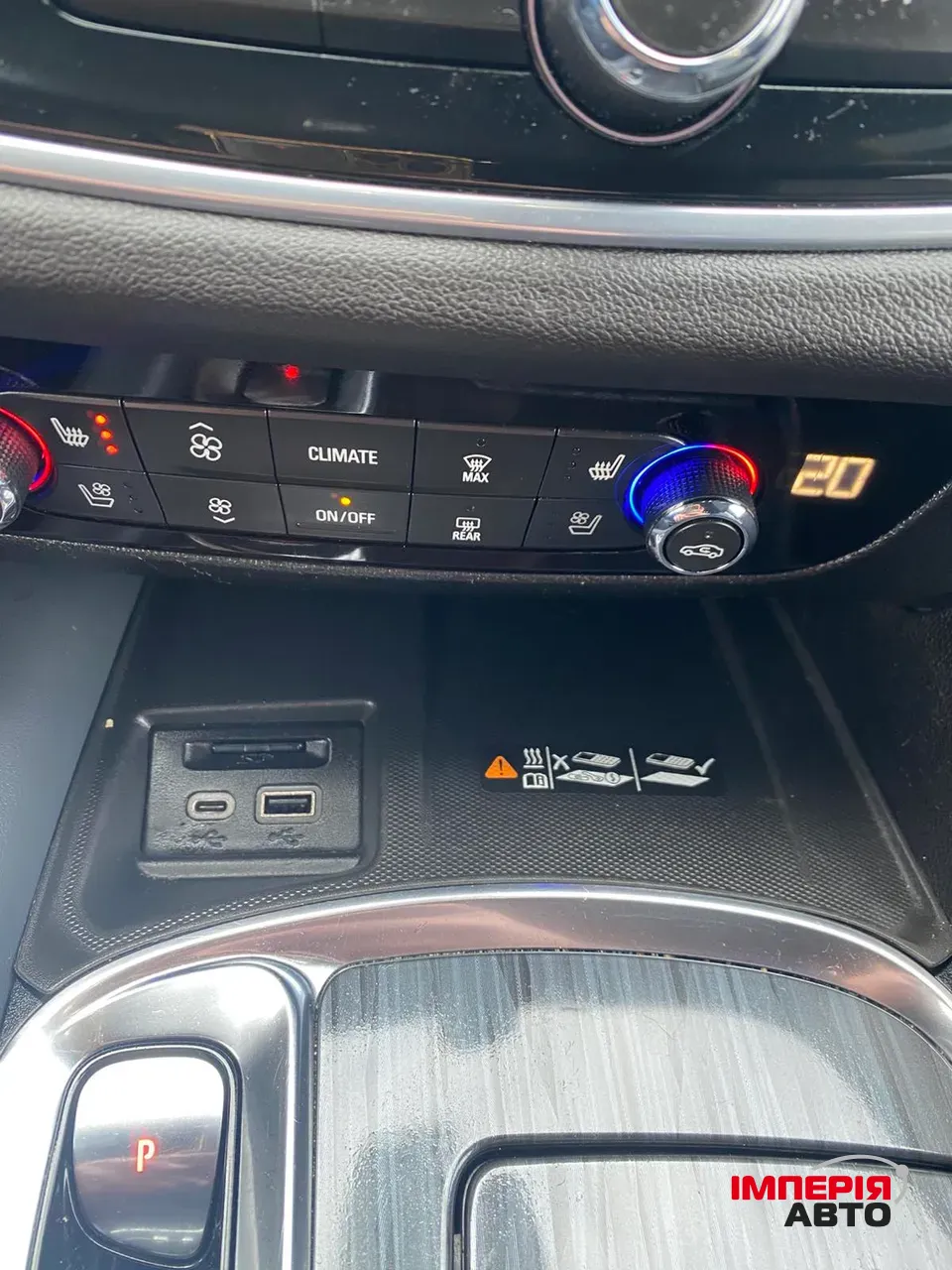 Buick Enclave - фото 26