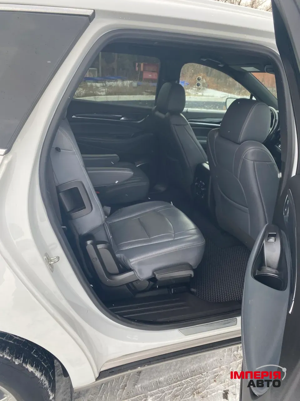 Buick Enclave - фото 11
