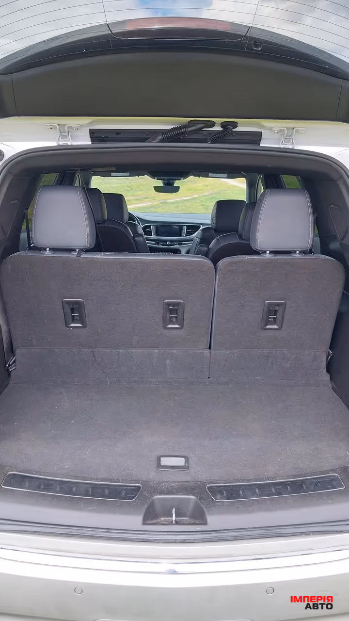 Buick Enclave - фото 12