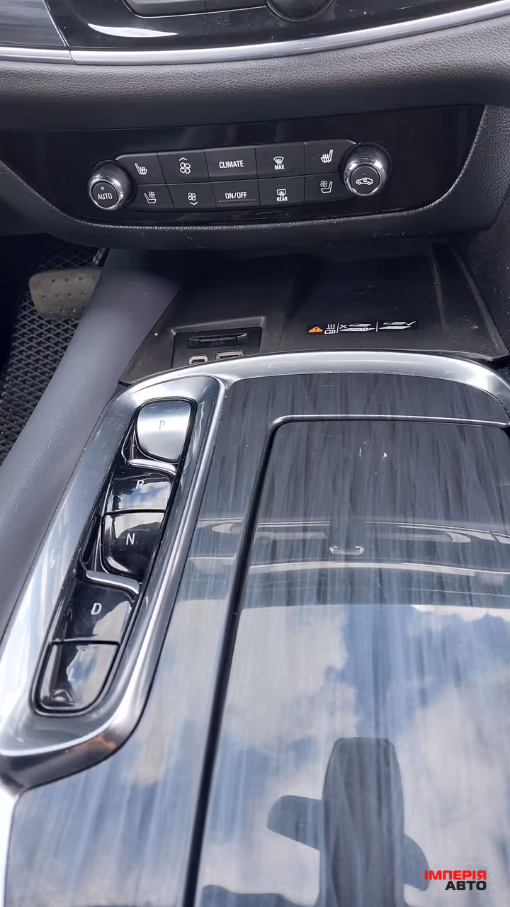 Buick Enclave - фото 14