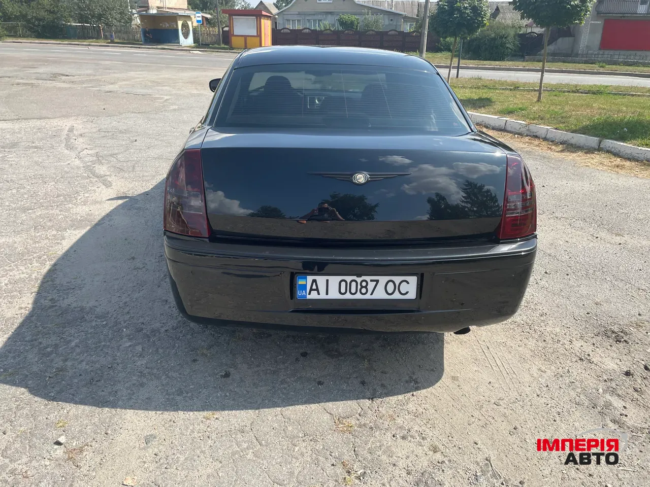 Chrysler 300C - фото 2