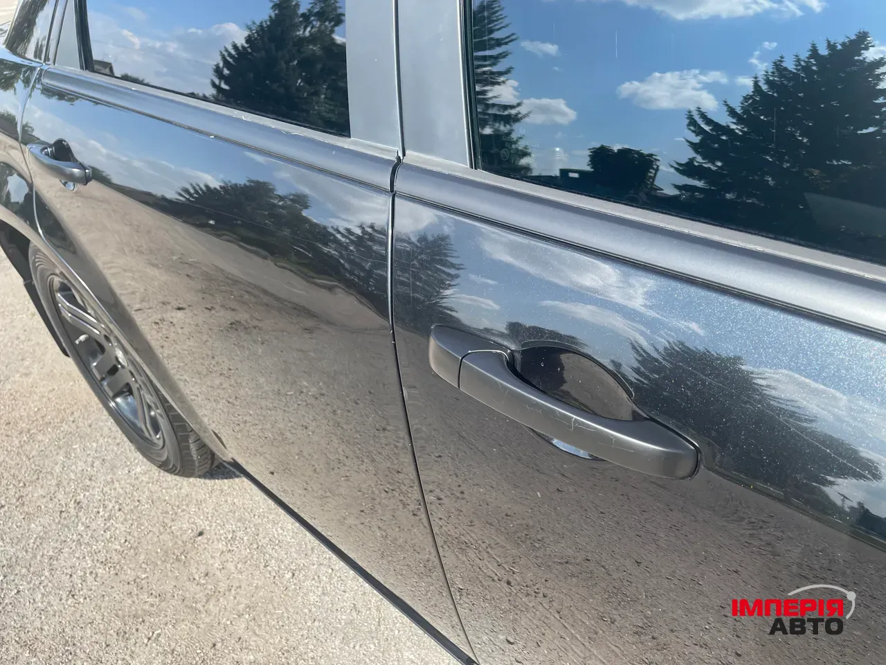 Chrysler 300C - фото 6