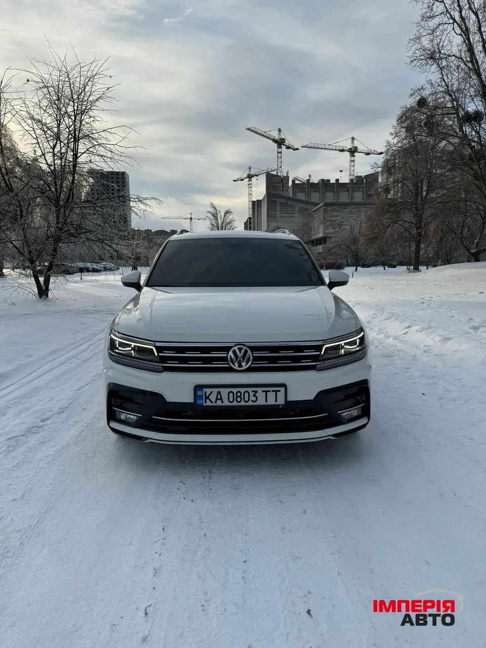 Volkswagen Tiguan - фото 1