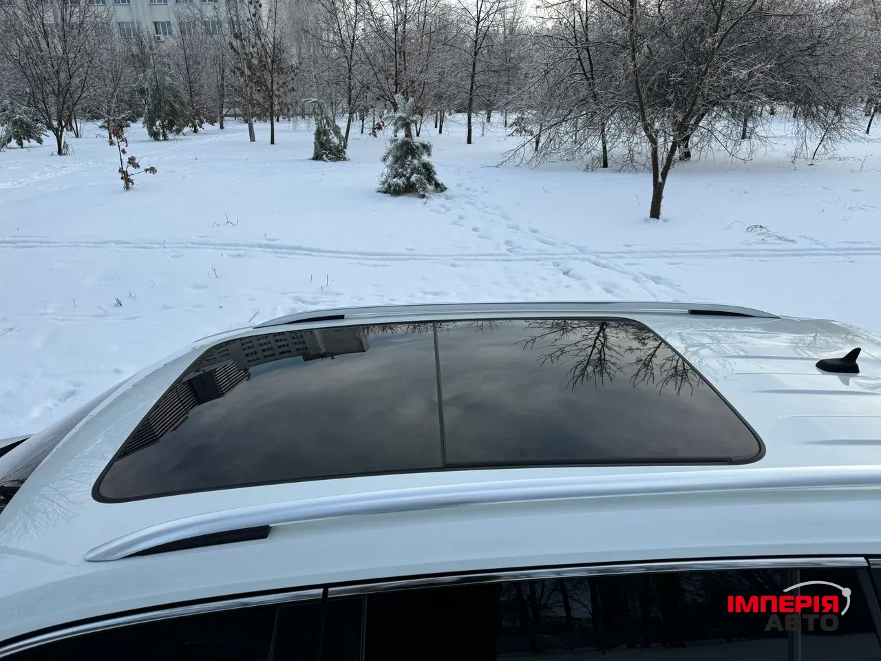 Volkswagen Tiguan - фото 10