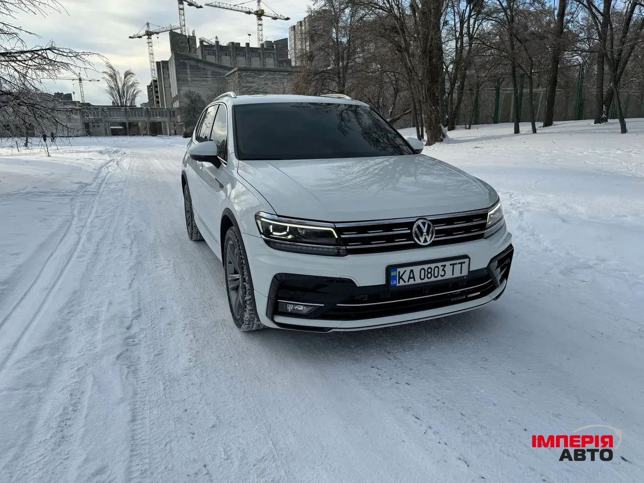 Volkswagen Tiguan - фото 9