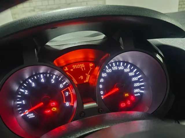 Nissan Juke - фото 5