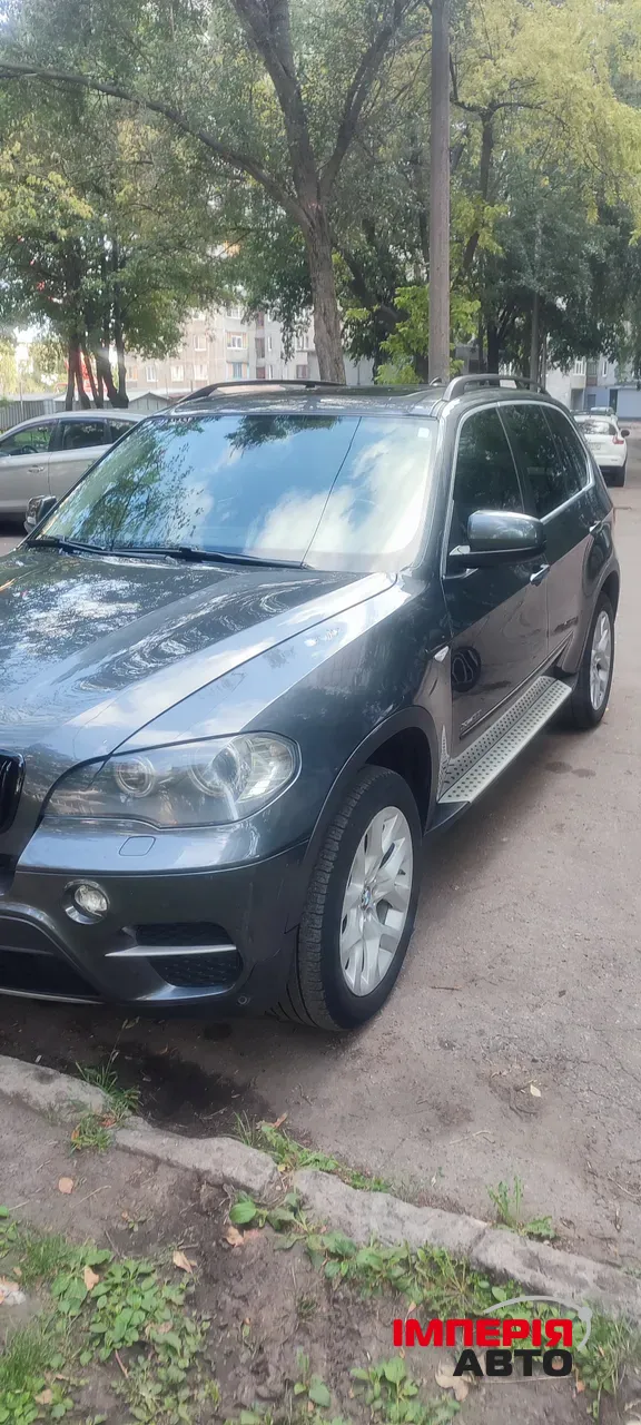 BMW X5 - фото 12
