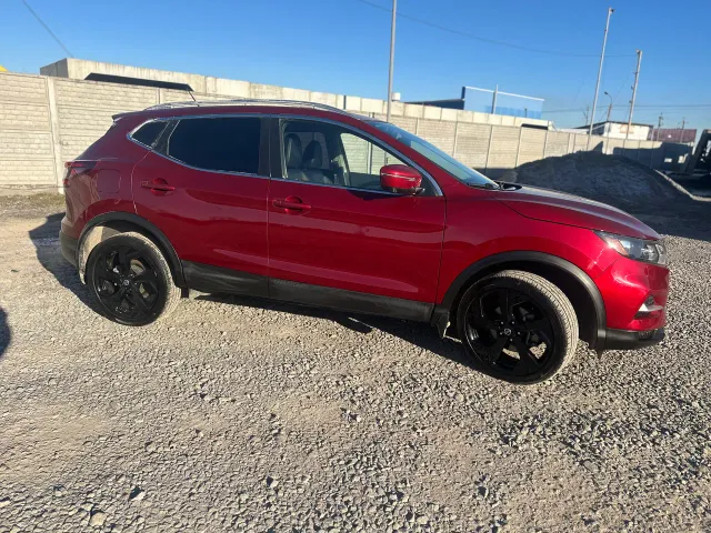 Nissan Rogue Sport - фото 3