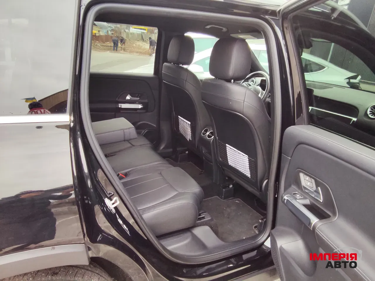 Mercedes-Benz GLB - фото 17