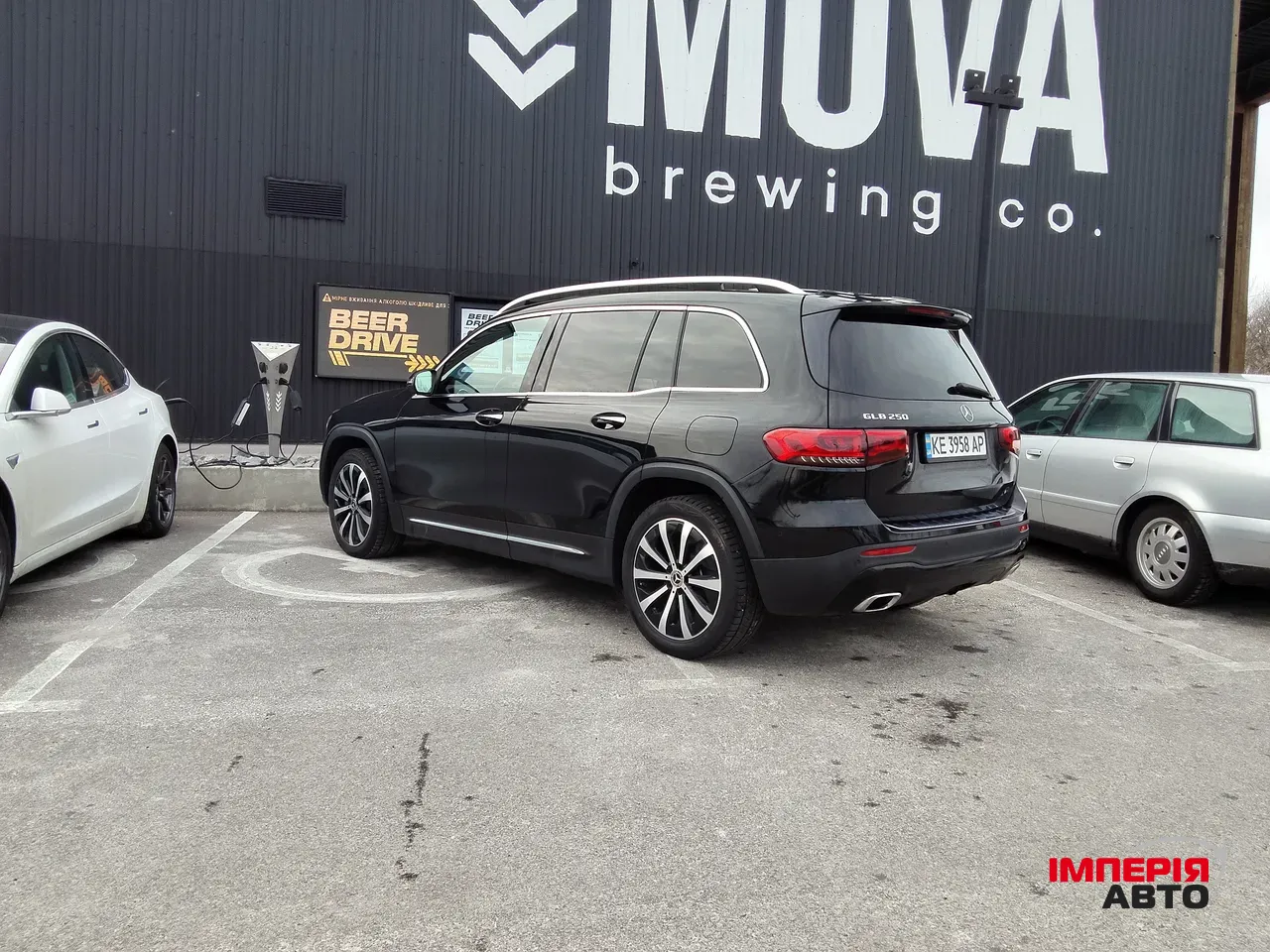 Mercedes-Benz GLB - фото 10