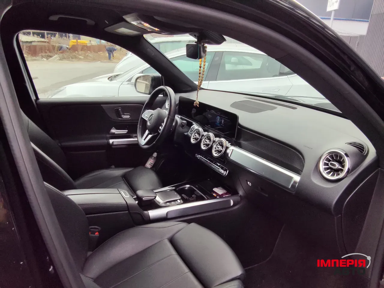 Mercedes-Benz GLB - фото 19