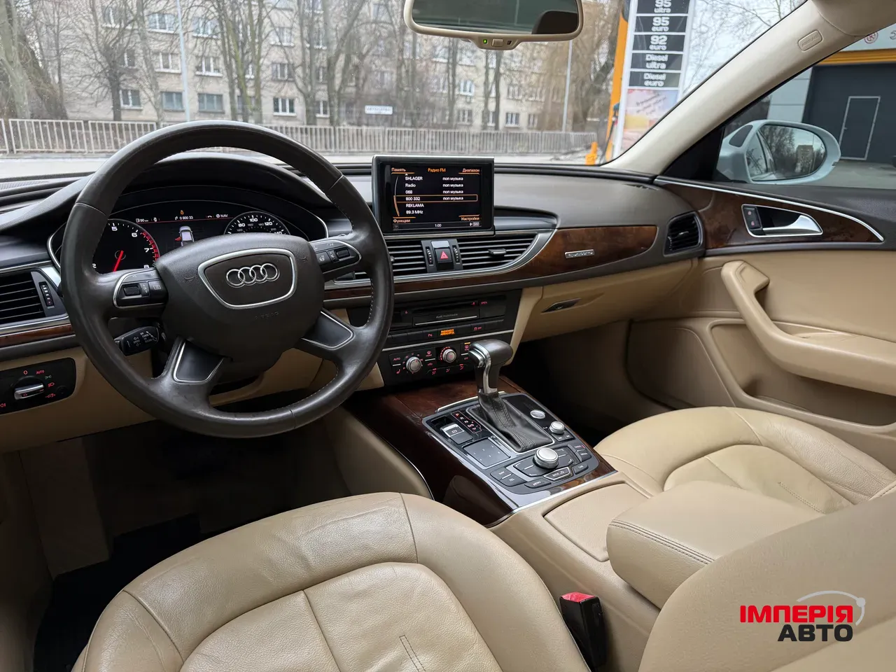 Audi A6 - фото 9