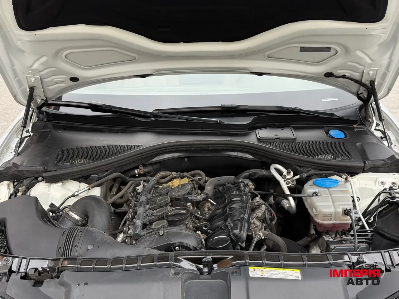 Audi A6 - фото 11