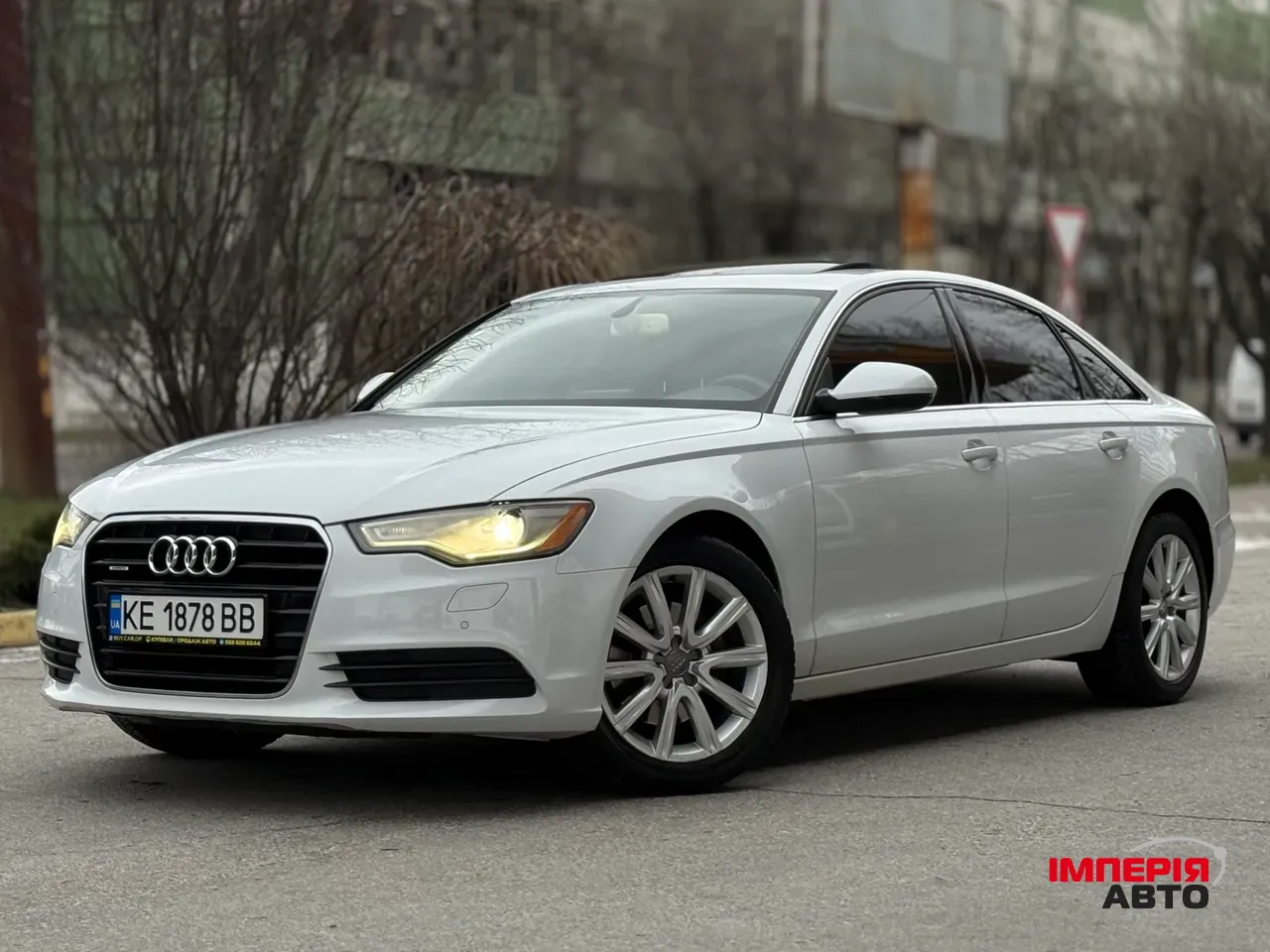 Audi A6 - фото 1