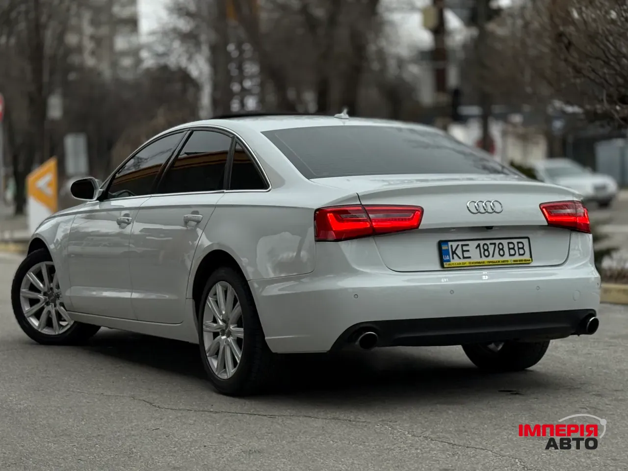 Audi A6 - фото 3