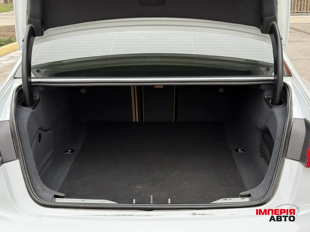 Audi A6 - фото 12